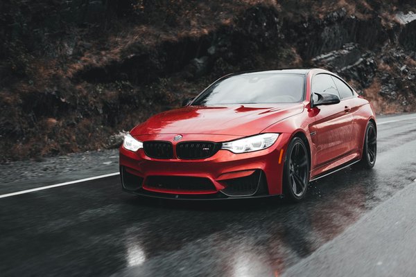 How is the UK addressing the rise of artificial intelligence?